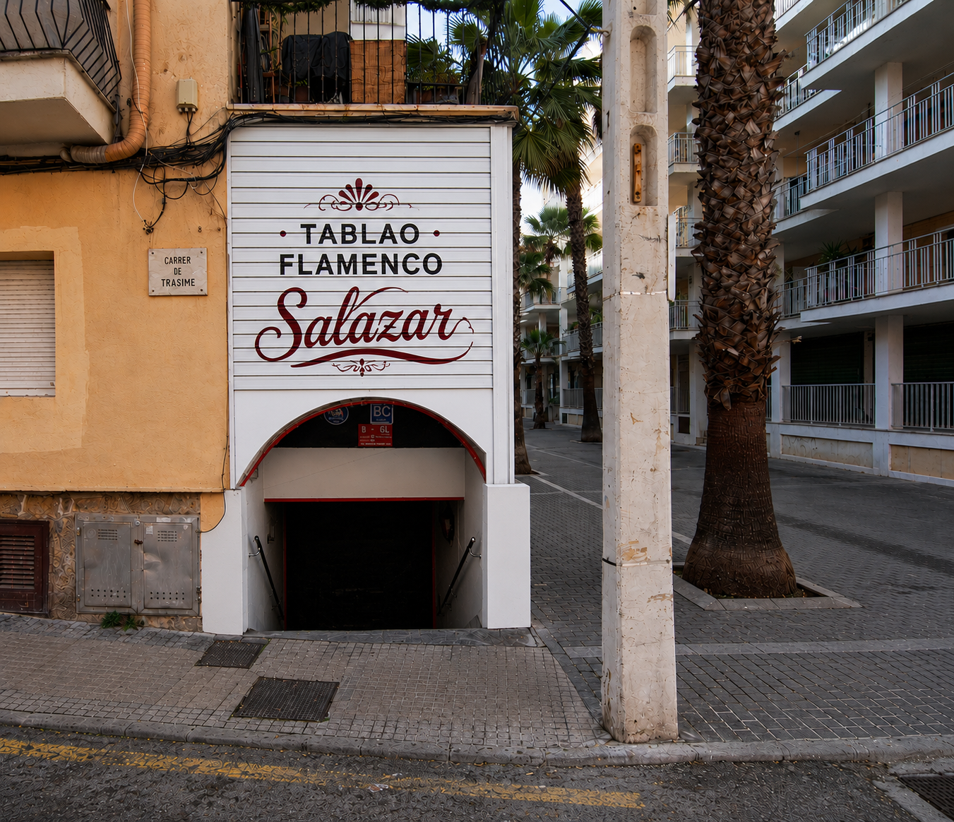 Fachada del Tablao Flamenco Salazar en Carrer de Trasimè, Platja de Palma